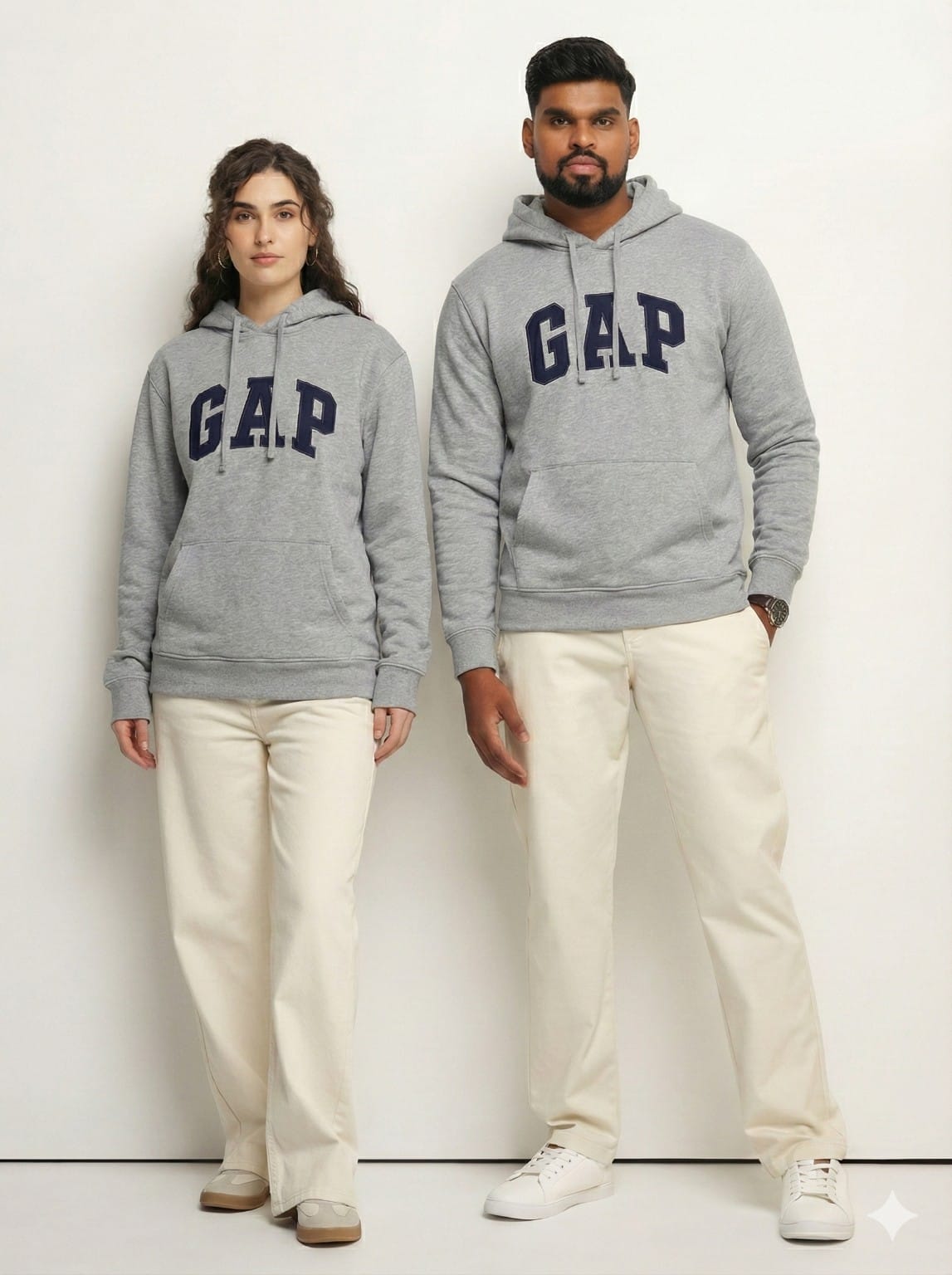 هودي GAP كلاسيك فاخر - مقاس للجنسين